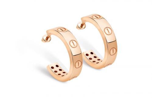 Спортивный стиль в одежде: тренды и особенности 18 Спортивный стиль в одежде: тренды и особенности 18