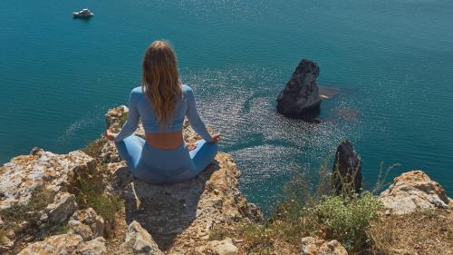 Как выбрать спортивную одежду, которая будет комфортной и стильной