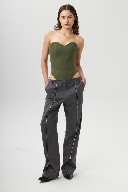 Как выбрать одежду для женщин с прямоугольной фигурой. Одежда для прямоугольного типа фигуры?