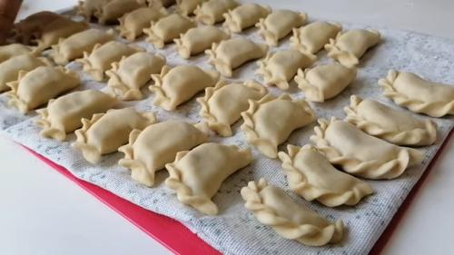 Какие рецепты подойдут для приготовления на неделю заранее. Заготовка еды на неделю / Восемь блюд для всей семьи