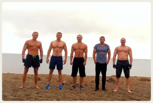 Как сочетать тренировки со свободными весами с другими видами физической активности. Как сочетать бег и тренировки с железом