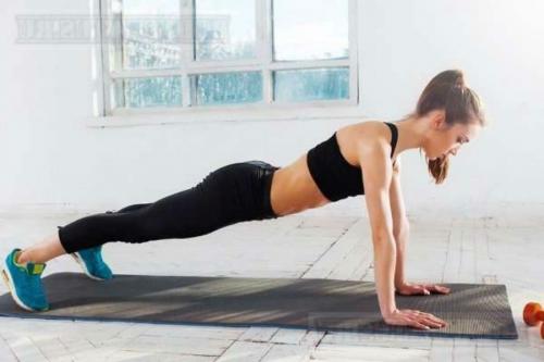 Есть ли специфические упражнения, которые целевым образом тренируют всё тело за 10 минут. Упражнения, которые помогут прокачать все тело всего лишь за 10 минут