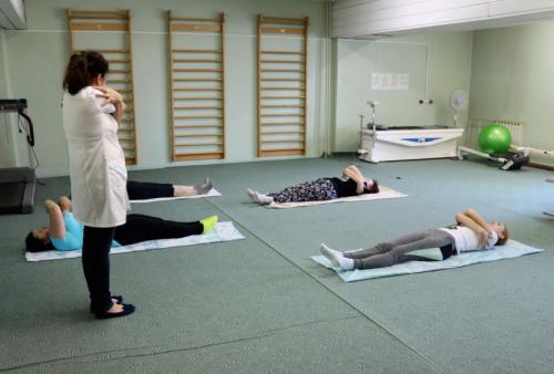 Топ-5 эффективных домашних упражнений для мужчин: как быстро привести себя в форму 03 Топ-5 эффективных домашних упражнений для мужчин: как быстро привести себя в форму 03