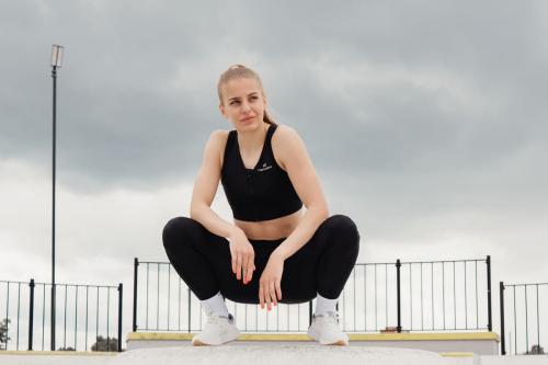 Быстрый и эффективный: как выполнить комплекс упражнений на все тело за 10 минут для мужчин 01 Быстрый и эффективный: как выполнить комплекс упражнений на все тело за 10 минут для мужчин 01